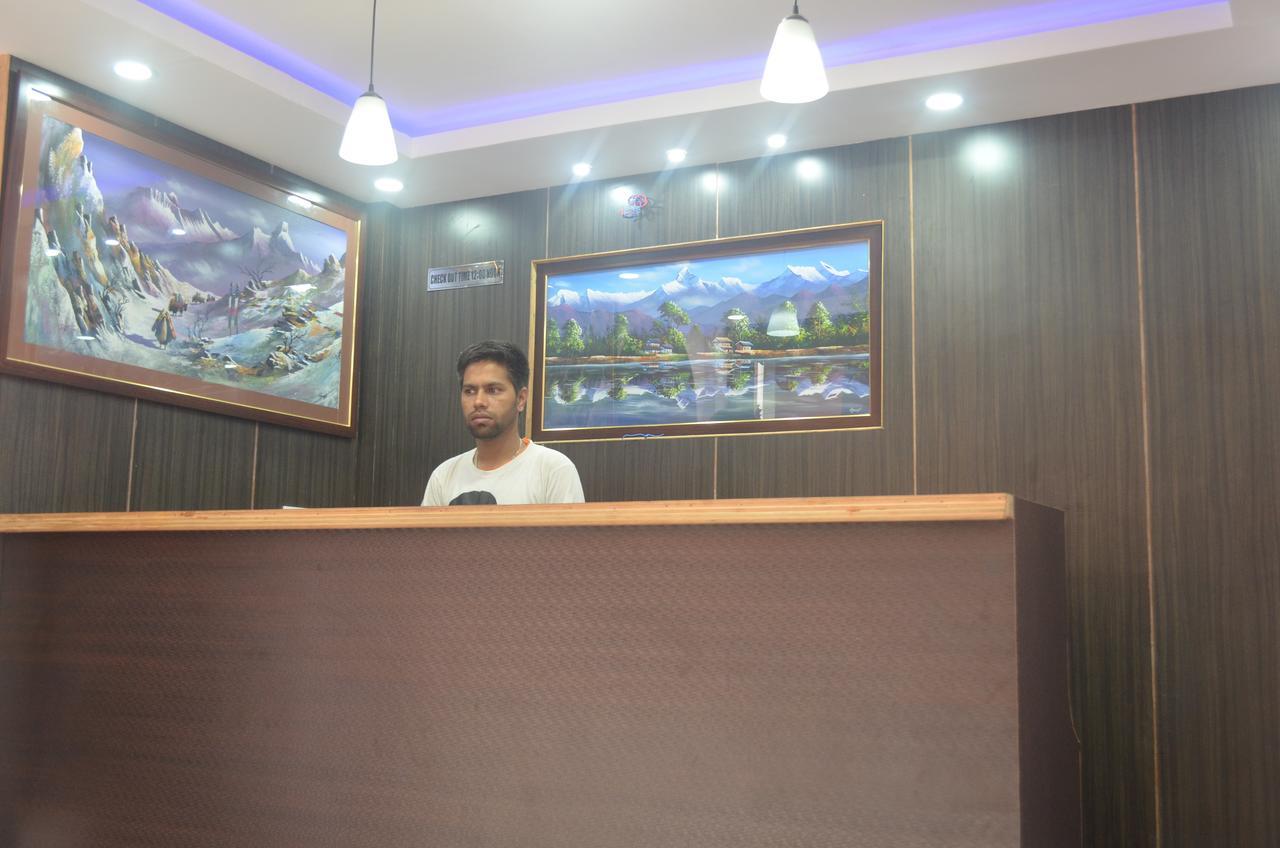 Hotel Holiday Inn Katmandu Kültér fotó