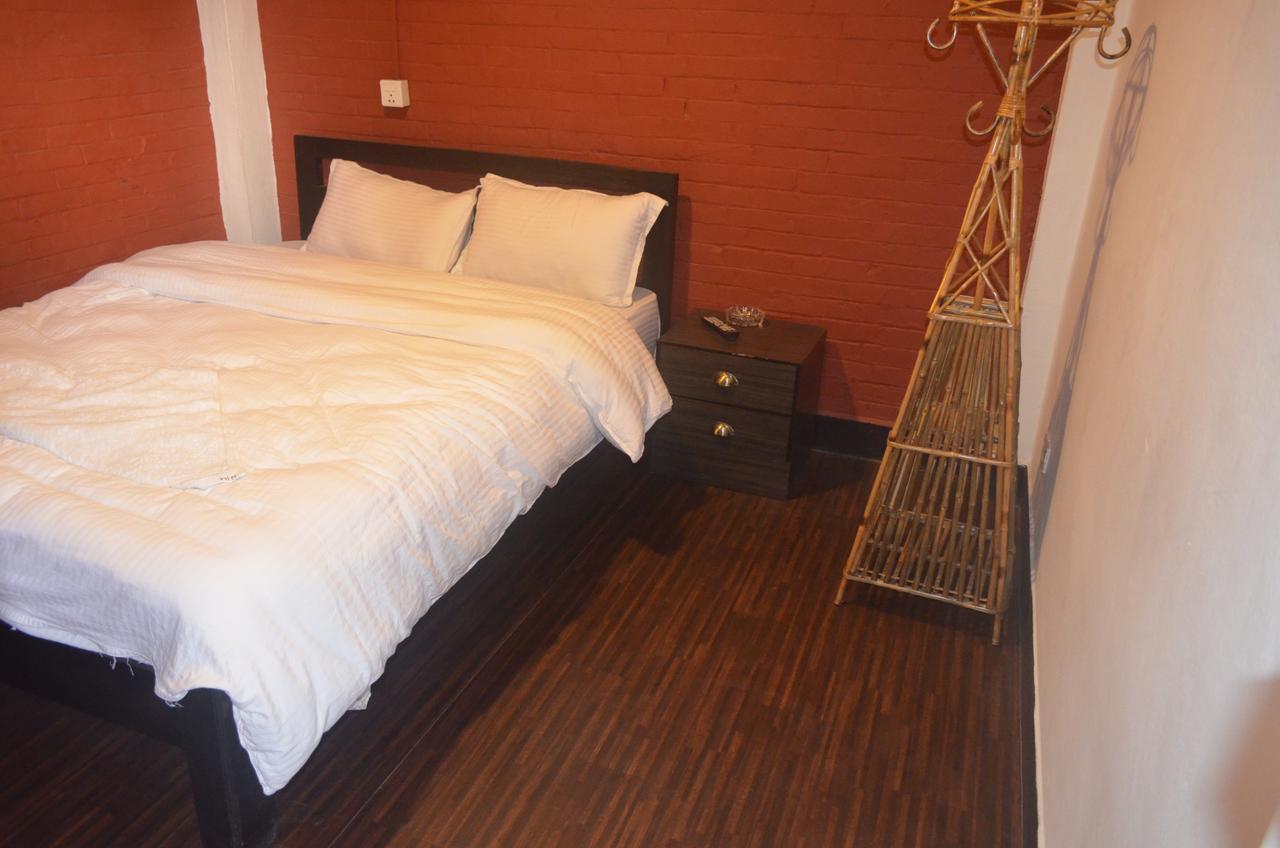 Hotel Holiday Inn Katmandu Kültér fotó