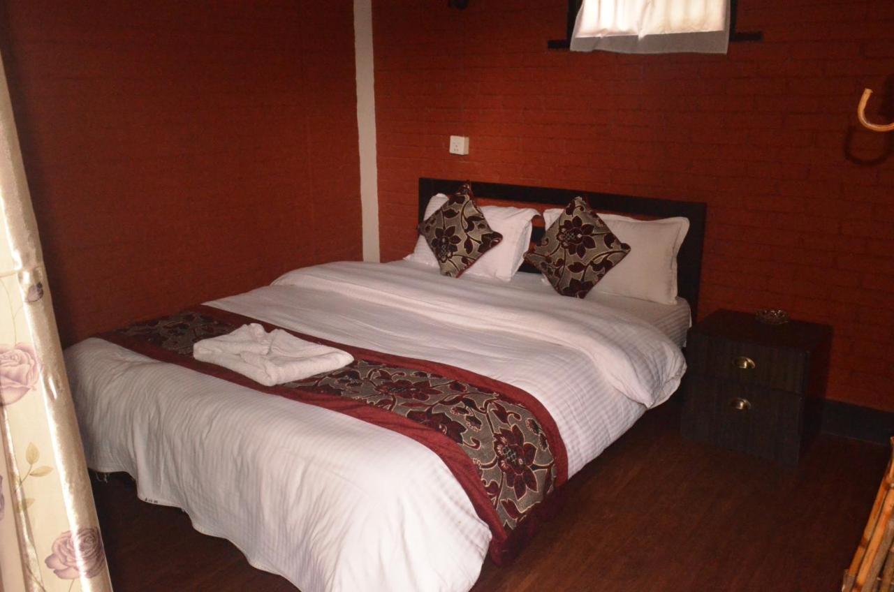 Hotel Holiday Inn Katmandu Kültér fotó