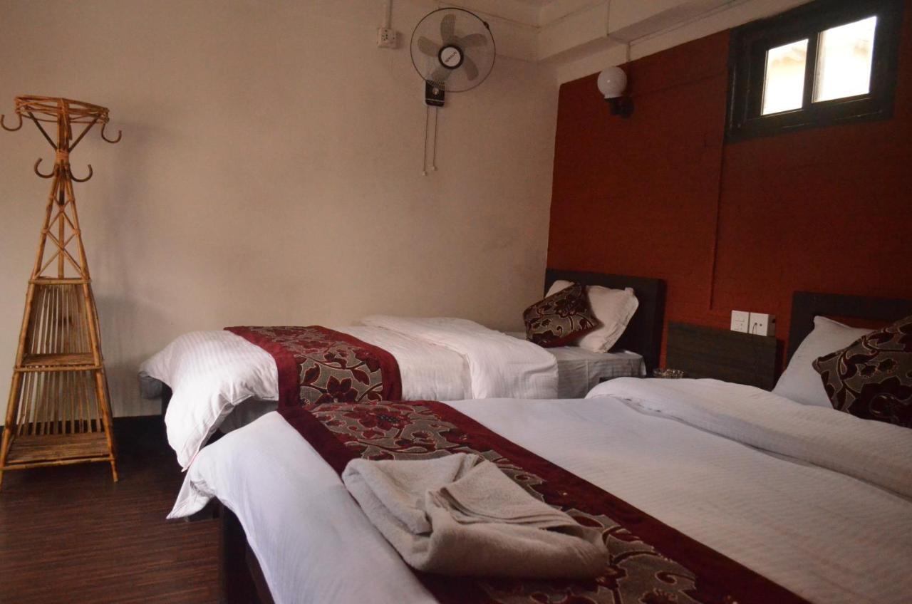 Hotel Holiday Inn Katmandu Kültér fotó
