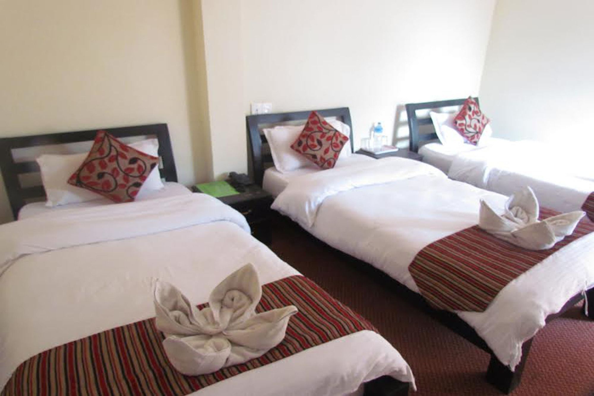 Hotel Holiday Inn Katmandu Kültér fotó